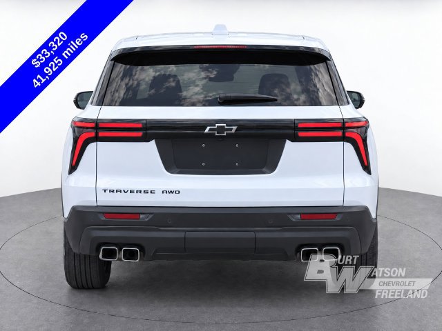 Used 2024 Chevrolet Traverse LS w/ Midnight/Sport Edition AWD/4WD image 9