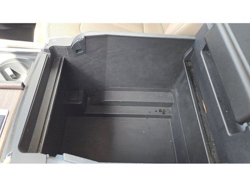 Used 2024 Ford Expedition Max Limited RWD image 31