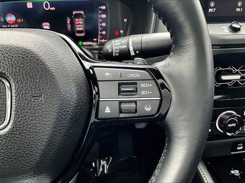 Certified 2025 Honda Accord Touring image 21