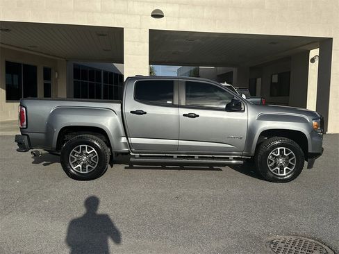 Used 2021 GMC Canyon AT4 w/ Driver Alert Package image 8