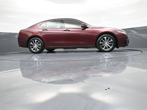 Used 2015 Acura TLX w/ Technology Package FWD image 28
