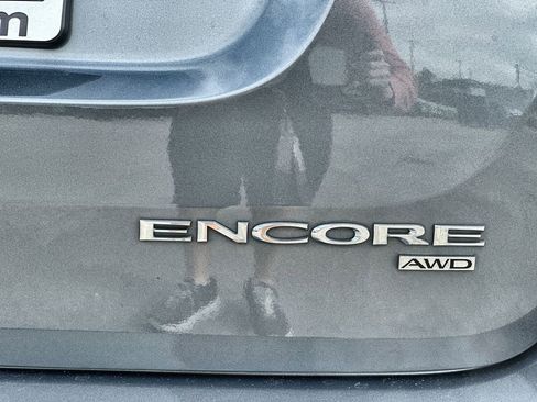 Certified 2019 Buick Encore Essence w/ Experience Buick Package image 31