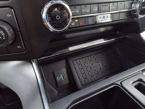 Used 2024 Ford F150 Platinum w/ Equipment Group 702A High image 20