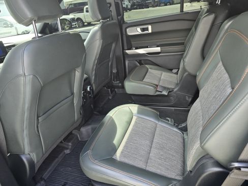 Used 2023 Ford Explorer Timberline w/ Timberline Technology Package AWD/4WD image 7
