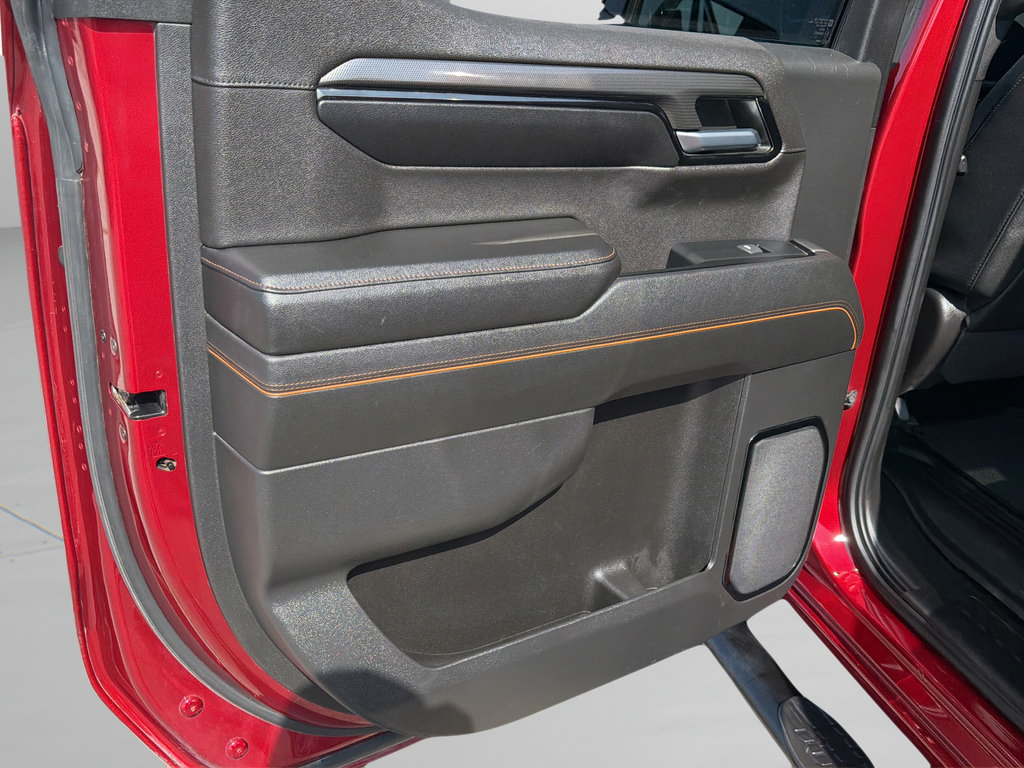 Used 2023 GMC Sierra 1500 AT4 w/ AT4 Premium Package AWD/4WD image 16