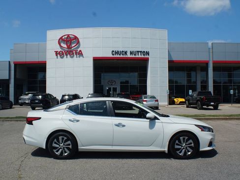 Used 2021 Nissan Altima 2.5 S FWD image 1
