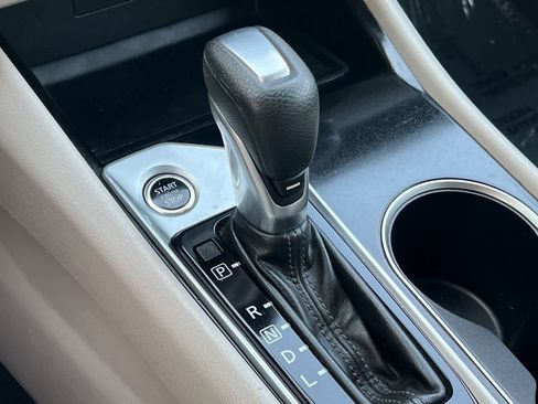 Used 2021 Nissan Altima 2.5 SV FWD image 25
