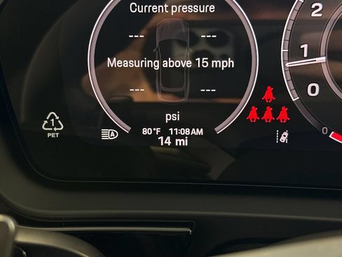 New 2026 Porsche Cayenne GTS AWD/4WD image 32