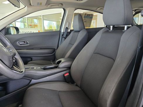 Used 2022 Honda HR-V EX image 19