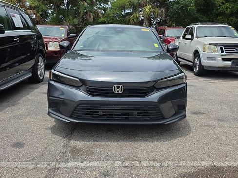 Used 2024 Honda Civic Sport image 2