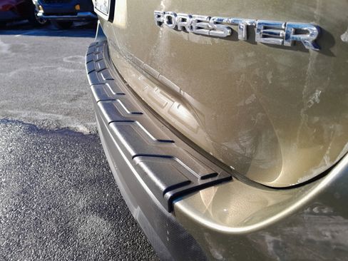 Used 2024 Subaru Forester Limited image 42