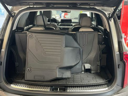 Used 2022 Kia Telluride SX w/ SX Prestige Package AWD/4WD image 28
