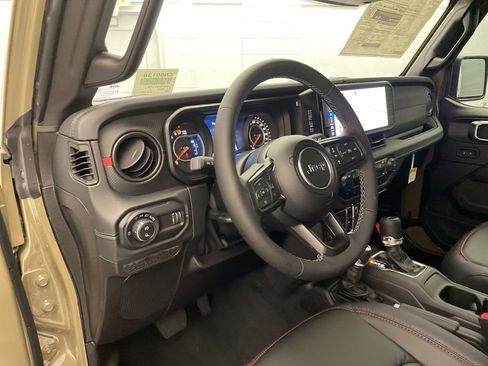 New 2026 Jeep Gladiator Rubicon image 15