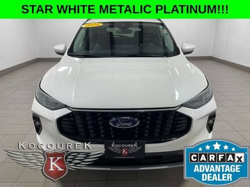 Used 2024 Ford Escape Platinum AWD/4WD image 2