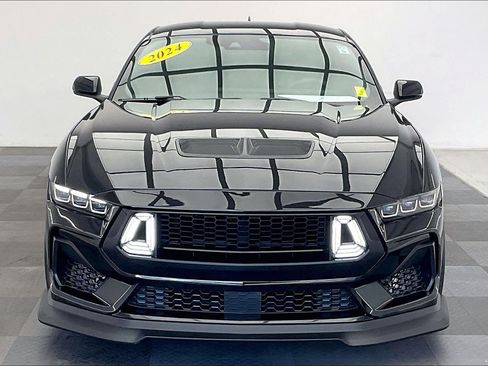 Used 2024 Ford Mustang GT Premium RWD image 2