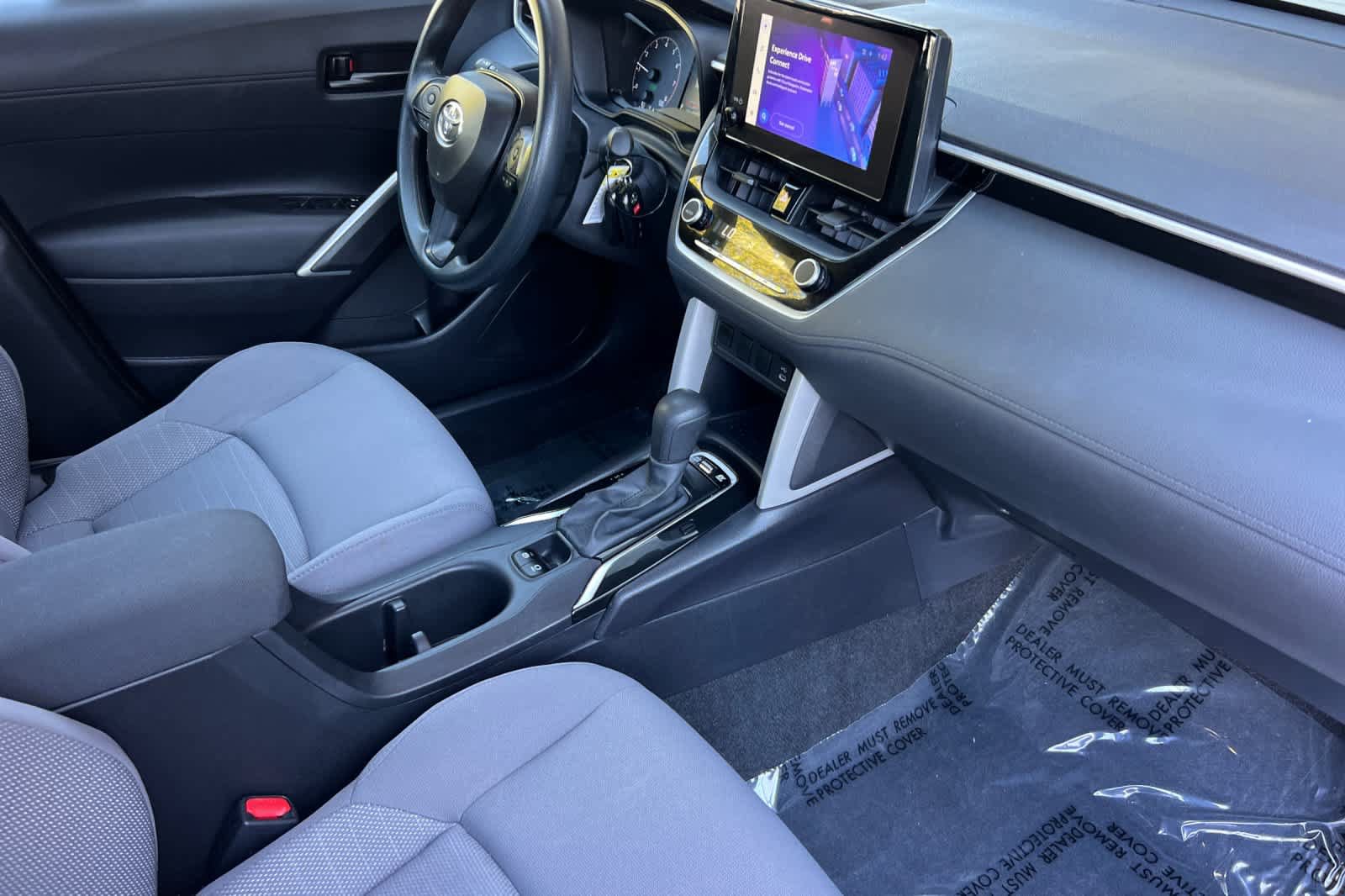 Certified 2024 Toyota Corolla Cross AWD Hybrid image 17