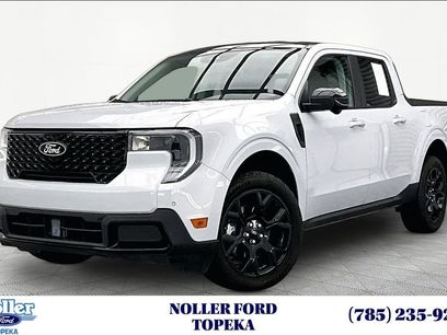 Certified 2025 Ford Maverick Lariat w/ Black Appearance Package