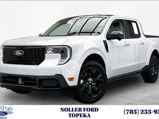 Certified 2025 Ford Maverick Lariat w/ Black Appearance Package AWD/4WD video 1