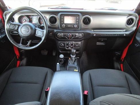Used 2019 Jeep Wrangler Unlimited Sport S image 11