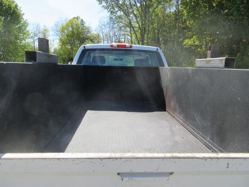 Used 2011 Chevrolet Silverado 2500 W/T w/ Snow Plow Prep Package AWD/4WD image 27