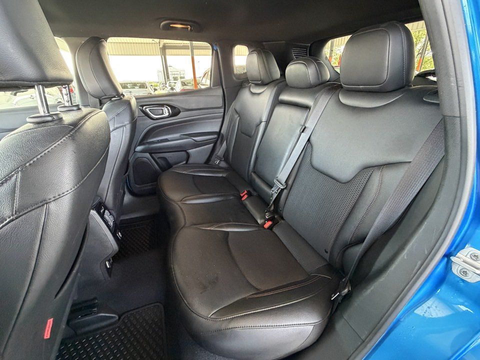 Used 2024 Jeep Compass Trailhawk AWD/4WD image 29