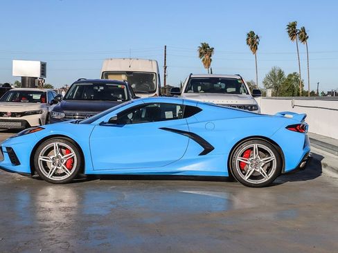 Used 2024 Chevrolet Corvette Stingray Coupe w/ Z51 Performance Package image 7