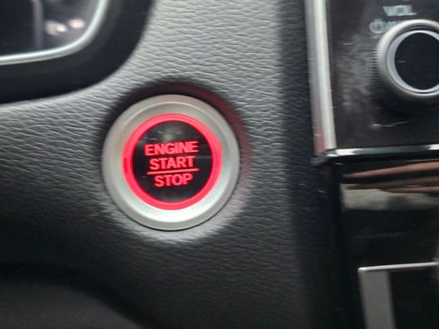 Certified 2017 Honda CR-V EX image 33