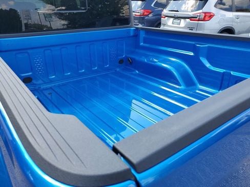 New 2025 Jeep Gladiator Sport image 10