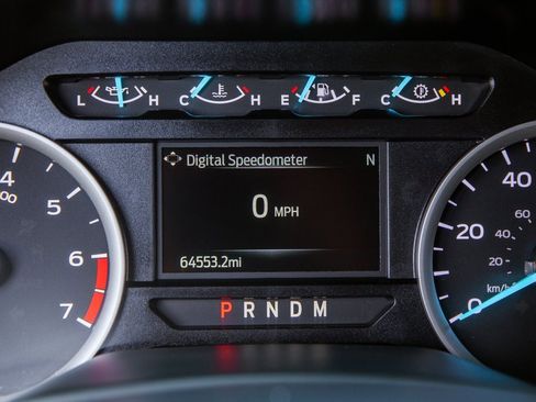 Used 2022 Ford F350 XLT w/ Black Appearance Package image 18