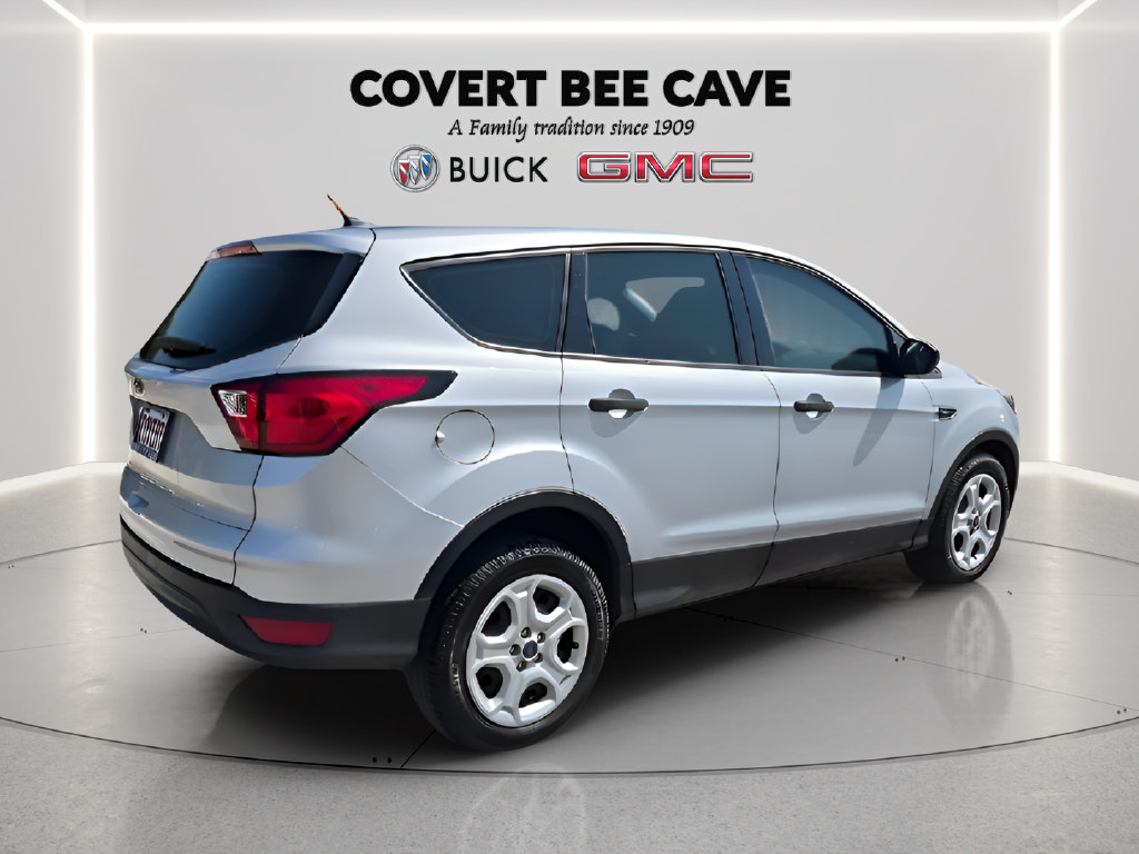 Used 2019 Ford Escape S FWD image 9