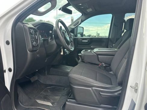Used 2022 Chevrolet Silverado 2500 Custom w/ Custom Value Package AWD/4WD image 30