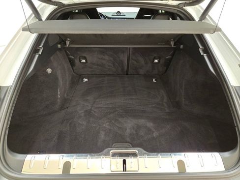 Used 2020 Porsche Panamera 4 image 24