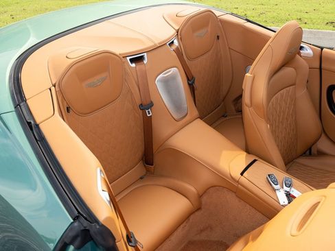 Used 2025 Aston Martin DB12 Convertible RWD image 46