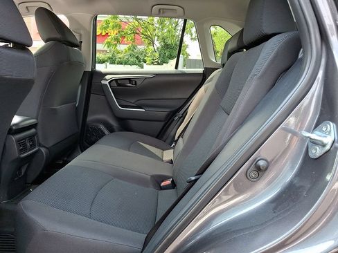 Certified 2024 Toyota RAV4 LE AWD/4WD image 10