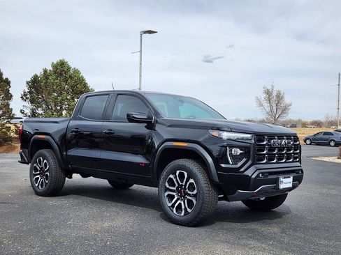 New 2026 GMC Canyon AT4 w/ Nightfall Essentials Package AWD/4WD image 4