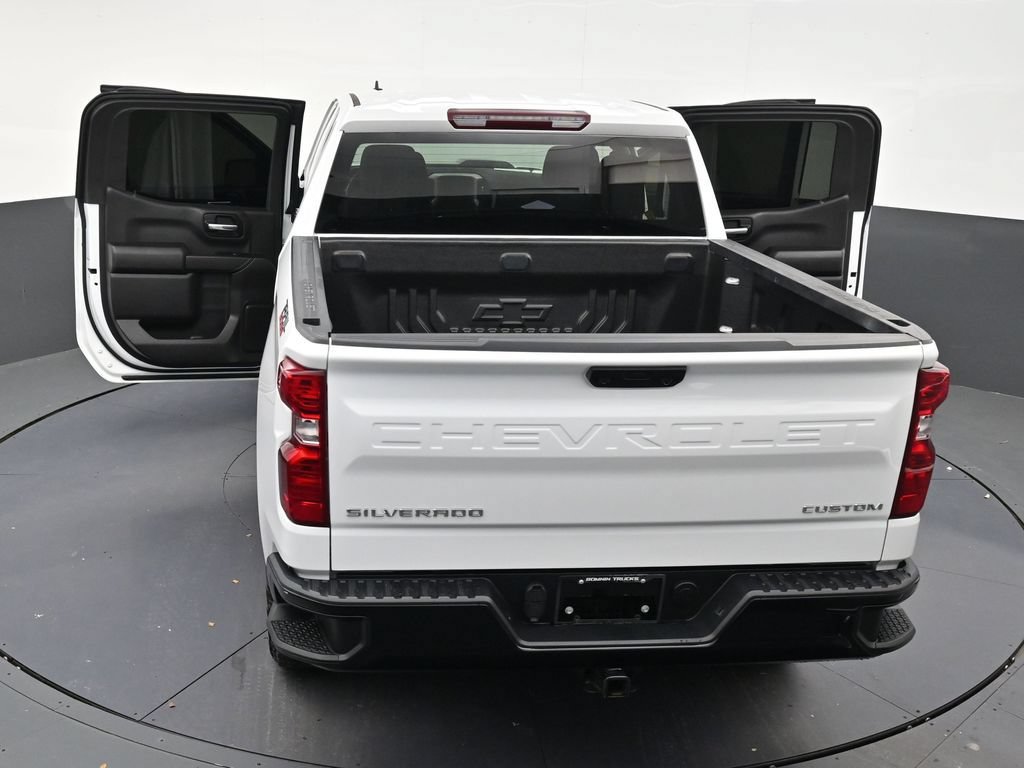 Used 2024 Chevrolet Silverado 1500 Custom Trail Boss AWD/4WD image 32