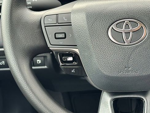 New 2026 Toyota Camry LE image 27