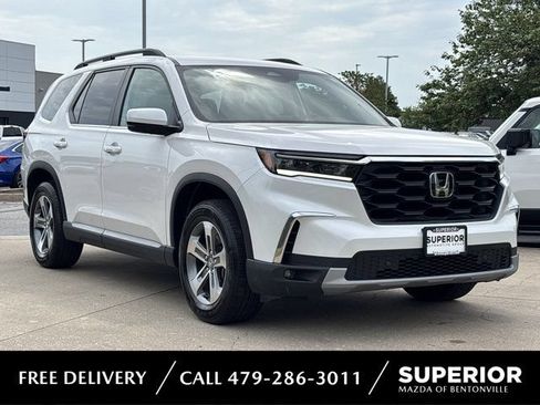 Used 2025 Honda Pilot EX-L image 1