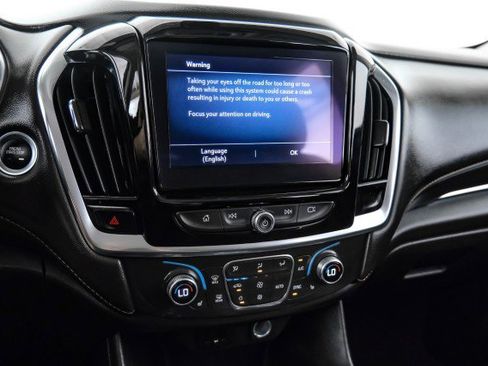 Used 2021 Chevrolet Traverse LT AWD/4WD image 25