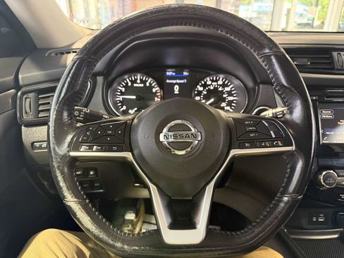 Used 2019 Nissan Rogue SV AWD/4WD image 20
