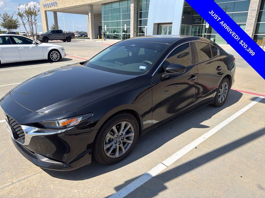 Used 2024 MAZDA MAZDA3 s FWD image 1