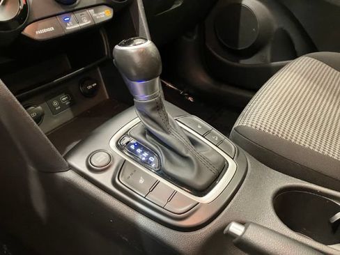 Used 2019 Hyundai Kona SEL FWD image 51