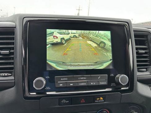 Used 2024 Nissan Frontier S w/ S Utility Package image 18