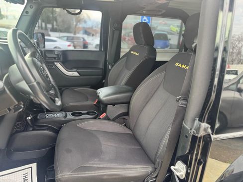 Used 2014 Jeep Wrangler Sahara w/ Mopar Chrome Edition Group image 9