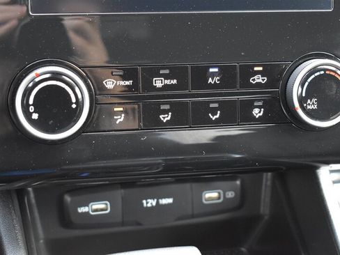 Used 2023 Hyundai Santa Cruz SEL AWD/4WD image 22