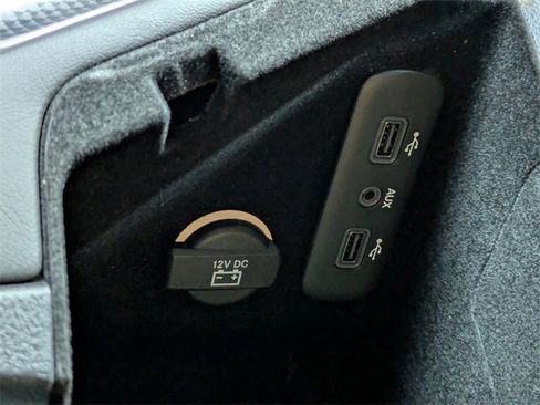 Used 2017 Dodge Challenger SRT Hellcat image 22