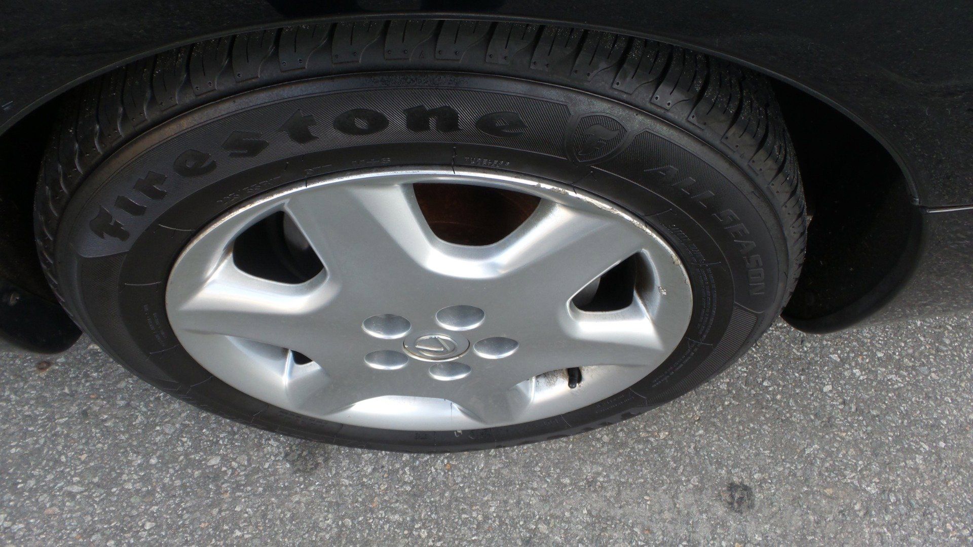 Used 2004 Lexus LS 430 RWD image 12