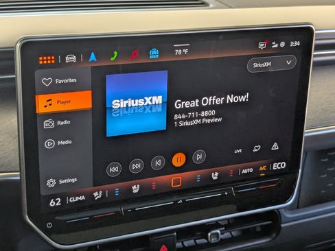 Used 2025 Volkswagen ID. Buzz Pro S Plus RWD image 29