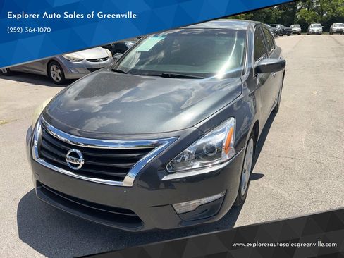 Used 2013 Nissan Altima 2.5 SV FWD image 1