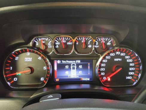Used 2015 GMC Sierra 1500 SLE w/ SLE Value Package RWD image 23